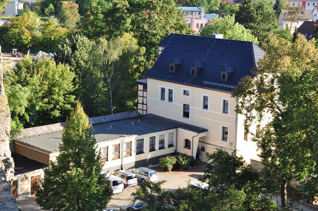 Hotel Am Hohen Schwarm Saalfeld Saale Екстериор снимка
