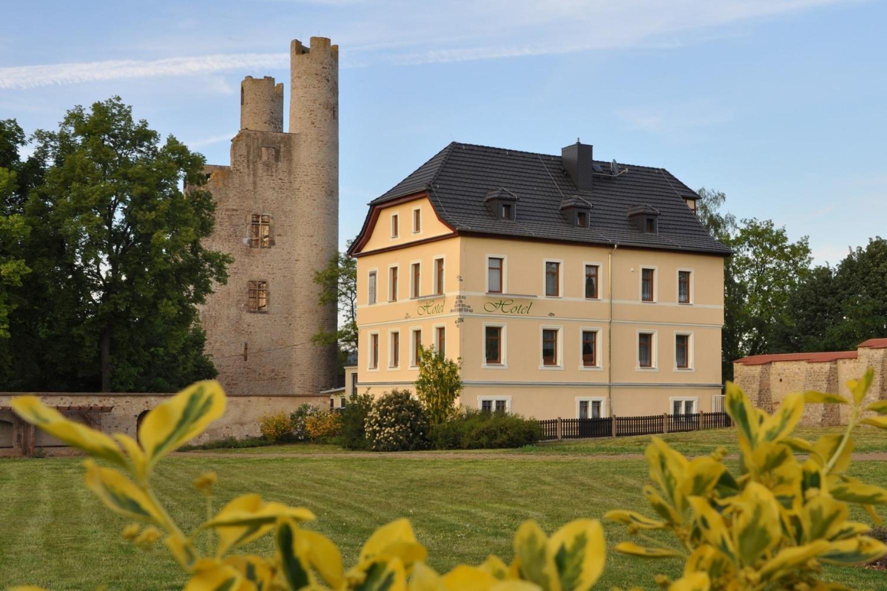 Hotel Am Hohen Schwarm Saalfeld Saale Екстериор снимка